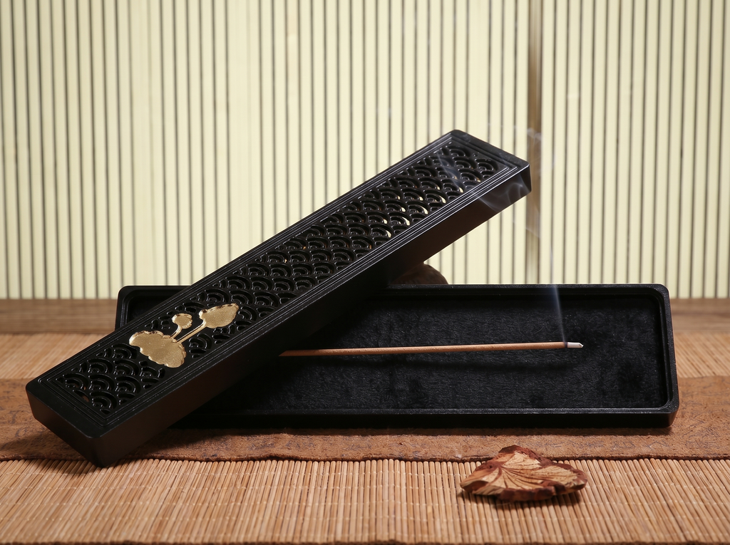 Zenflowing Horizontal Zen Aluminum Alloy Incense Burner